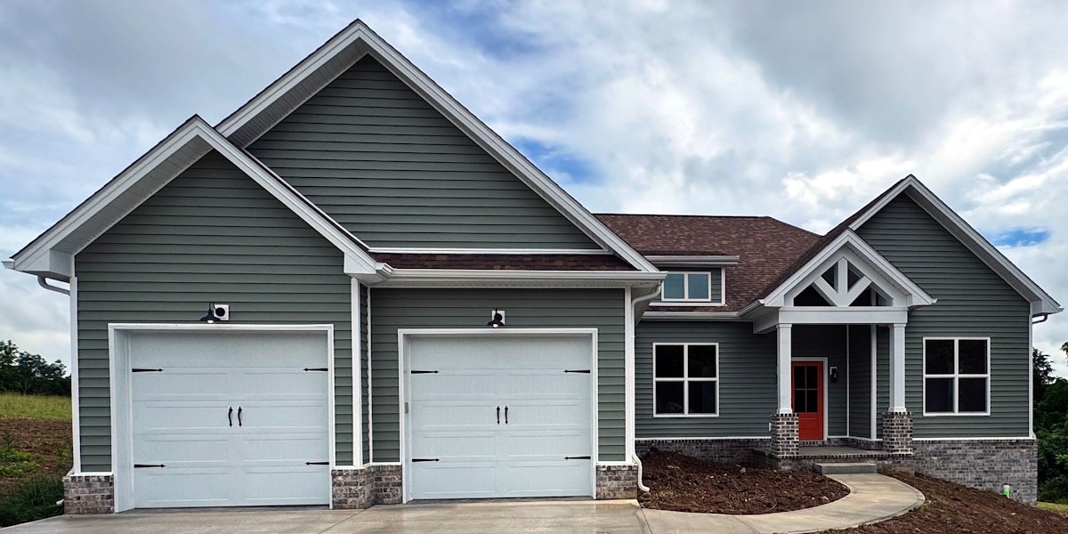 Photo of "The Cedar Lake" by Creative Homebuilders.